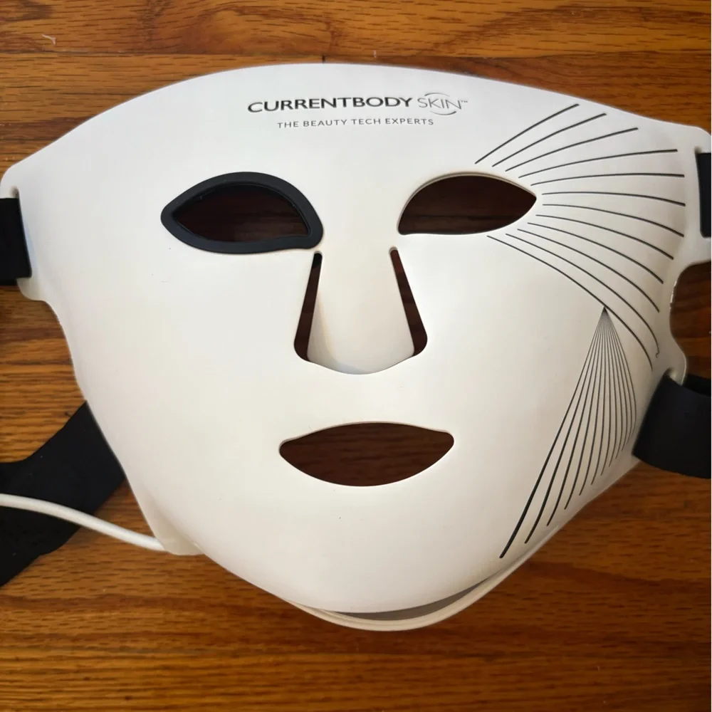 CurrentBody LED Mask Series 2 - Picture 1 of 6